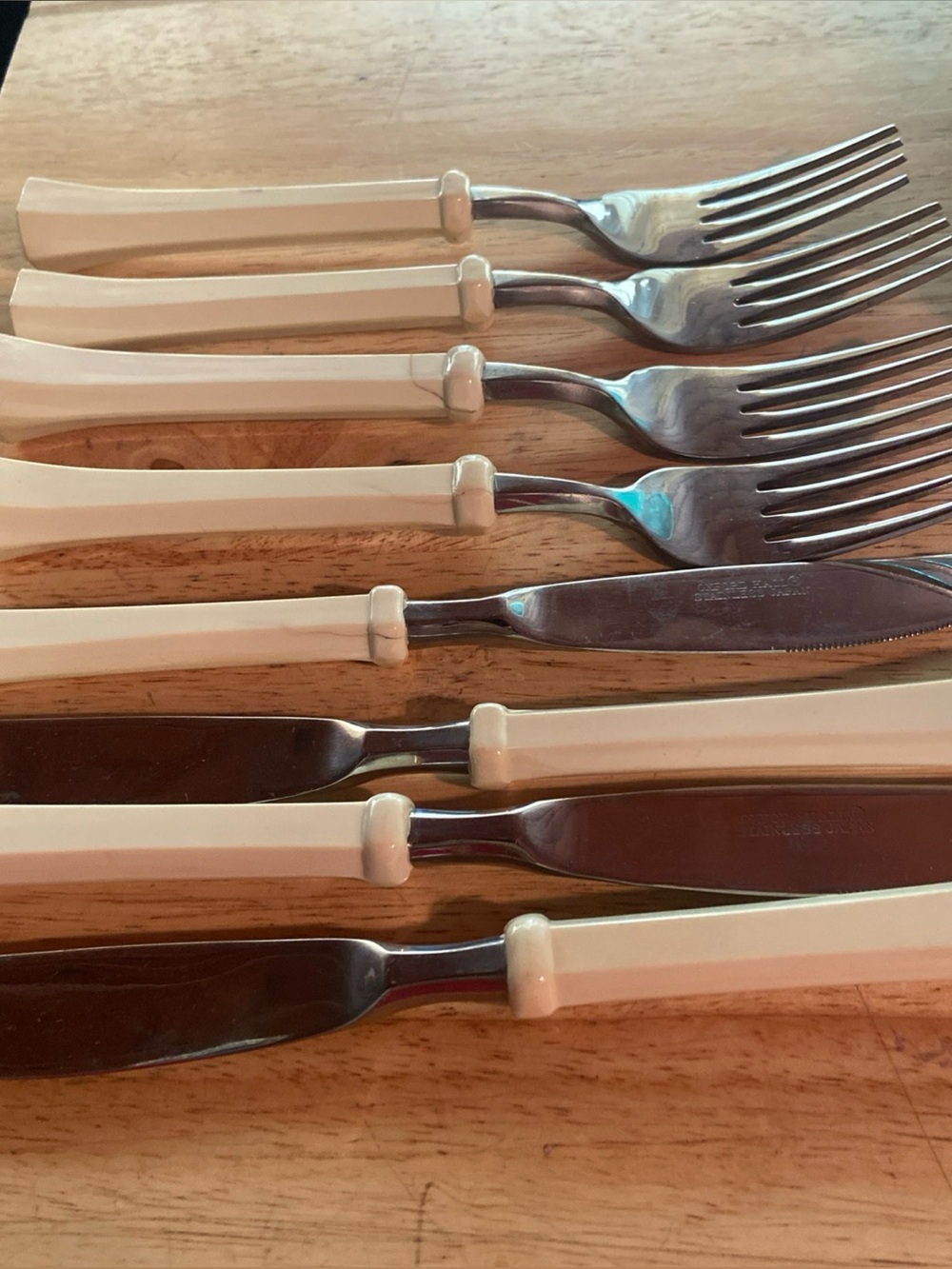 Oxford Hall Stainless Flatware  8 Pieces Ivory Color Japan